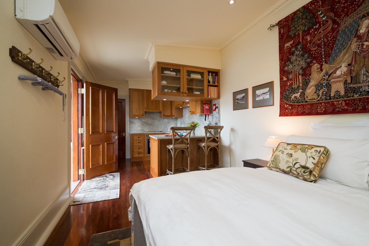 Old Bank Boutique Hotel Mittagong Exterior photo